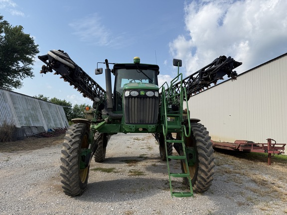 Photo of 2011 John Deere 4730