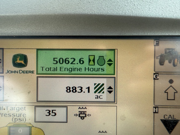 Photo of 2011 John Deere 4730