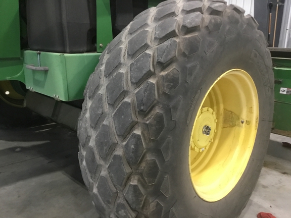 2013 John Deere W235 - Photo9