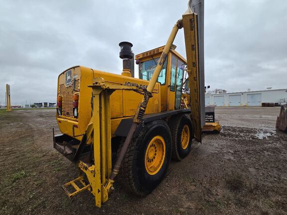 1991 John Deere 770BH
