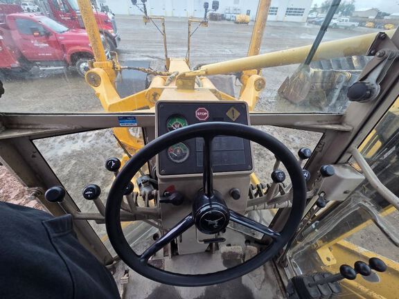1991 John Deere 770BH