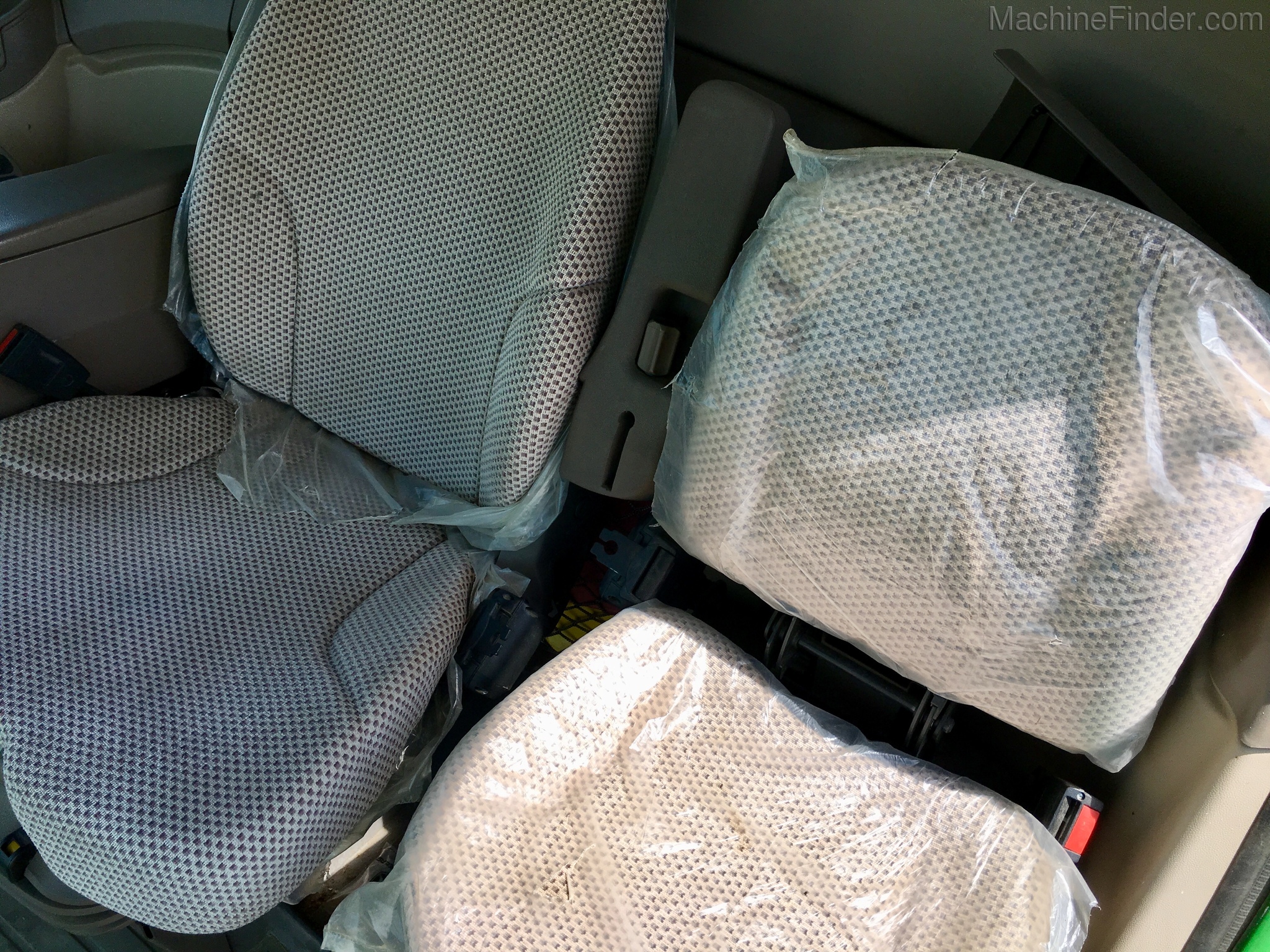 2013 John Deere S680 Image 9