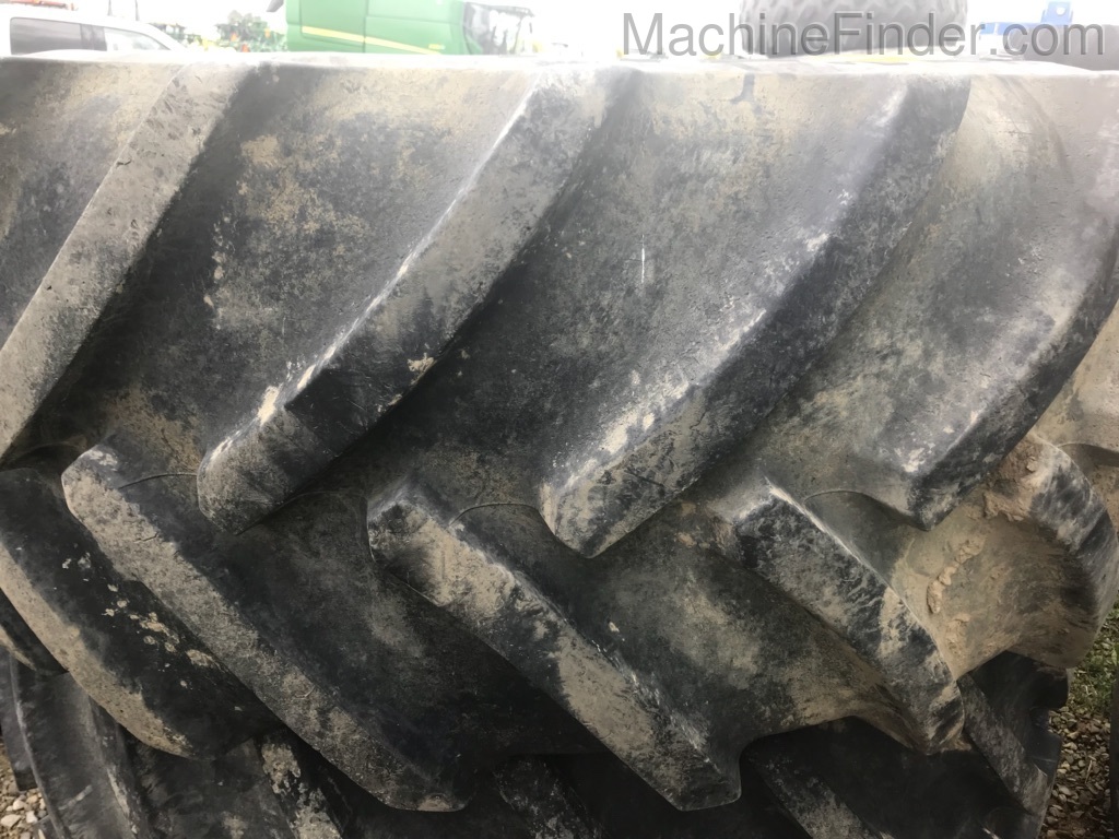 2010 Continental 710/70R-42 Image 3