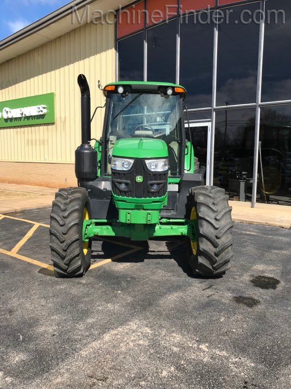 2016 John Deere 6130M Image 2