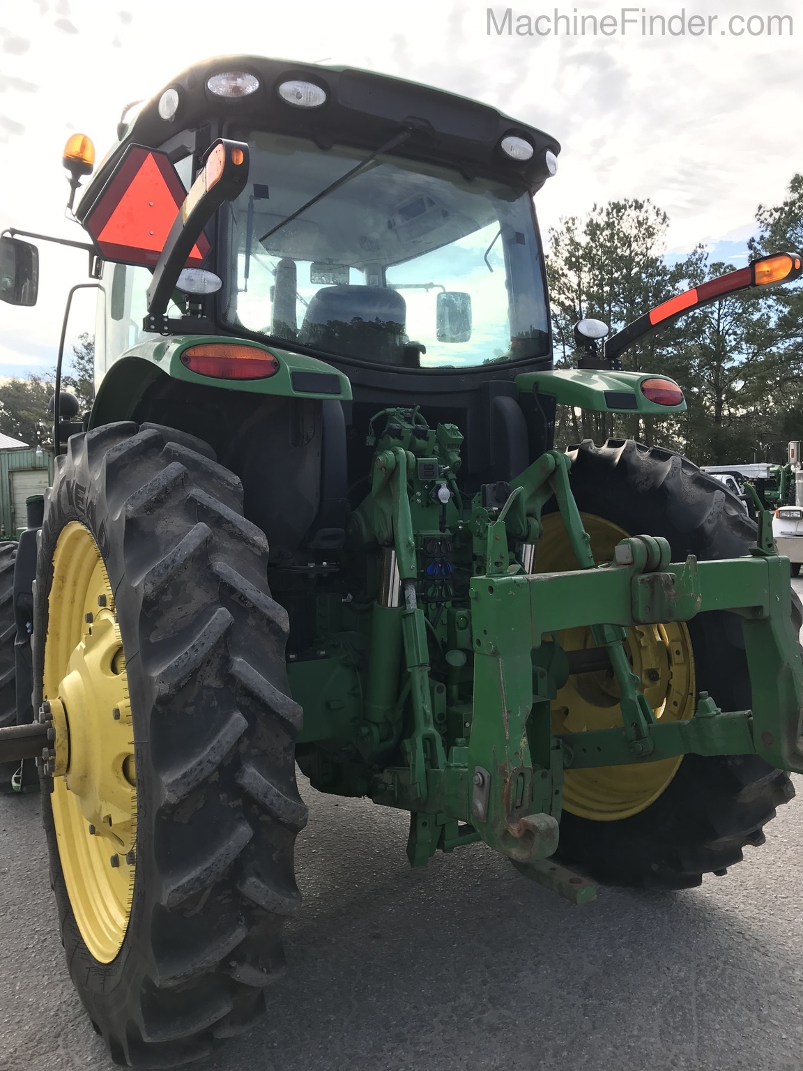 2016 John Deere 6175R Image 14