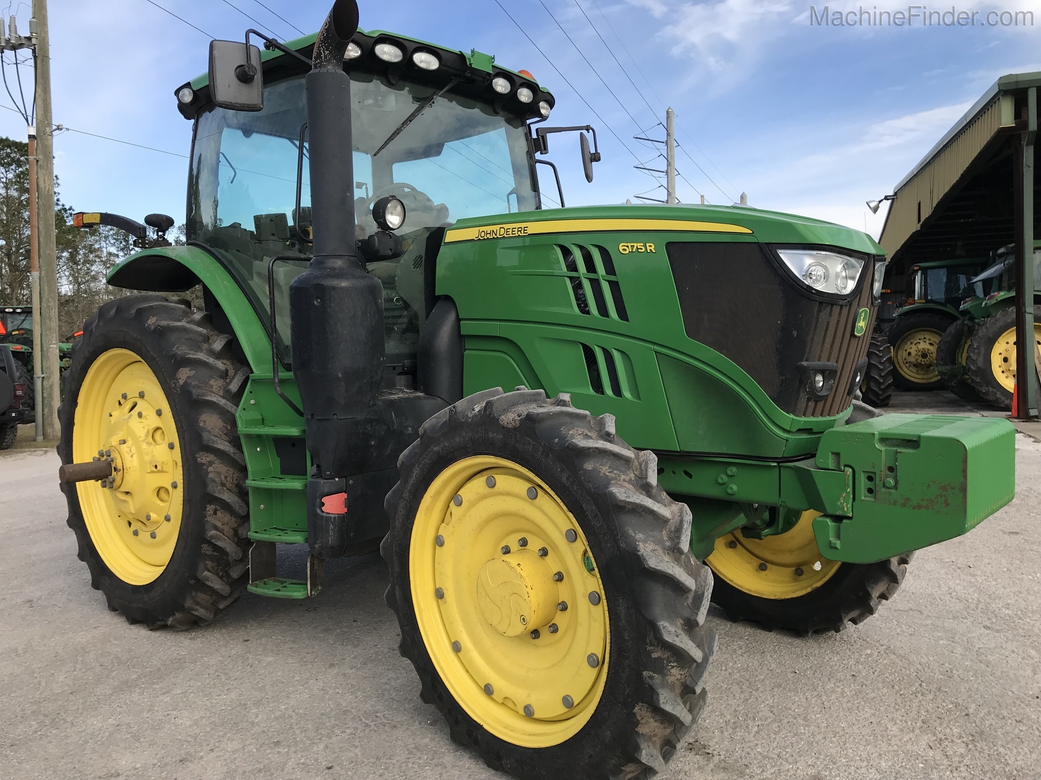 2016 John Deere 6175R Image 4