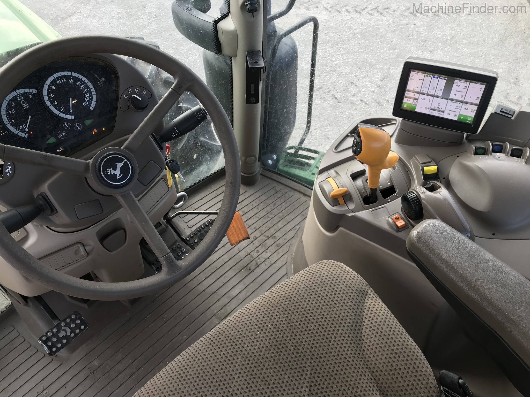 2016 John Deere 6175R Image 7