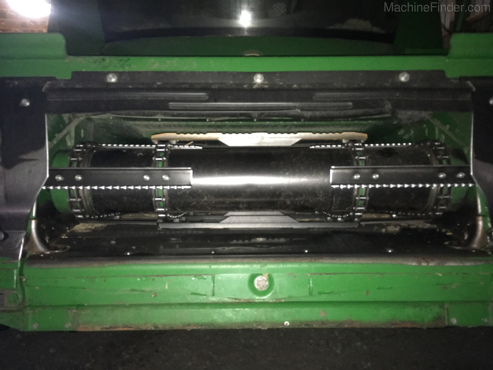 2015 John Deere S680 Image 3