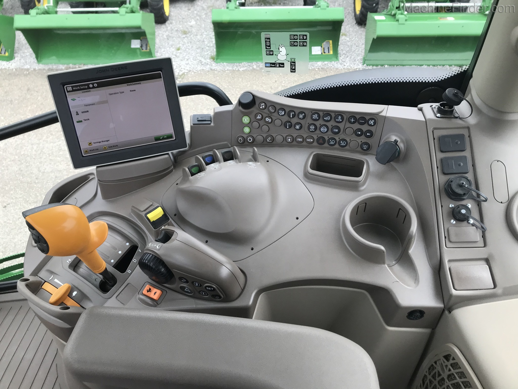 2019 John Deere 6130R Image 10