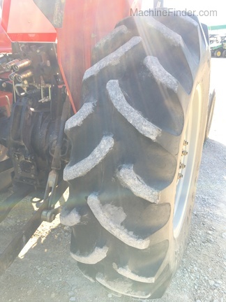 Massey Ferguson 471 Image 5