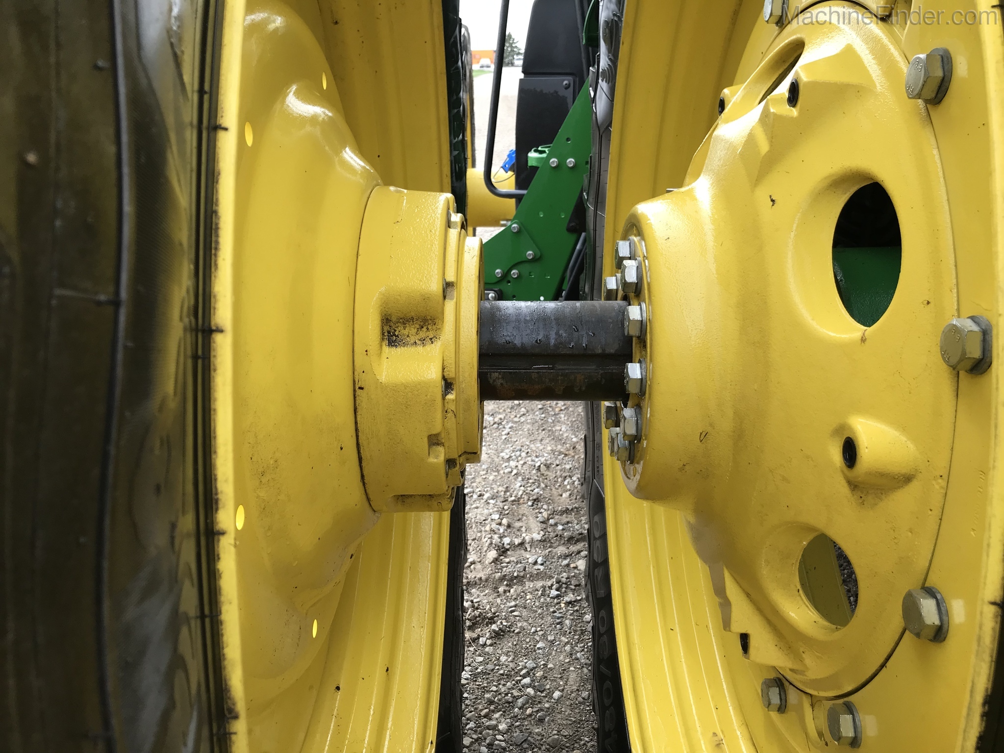 2019 John Deere 8295R Image 15