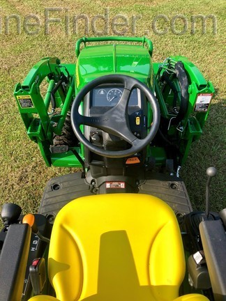 2021 John Deere 1025R Image 4