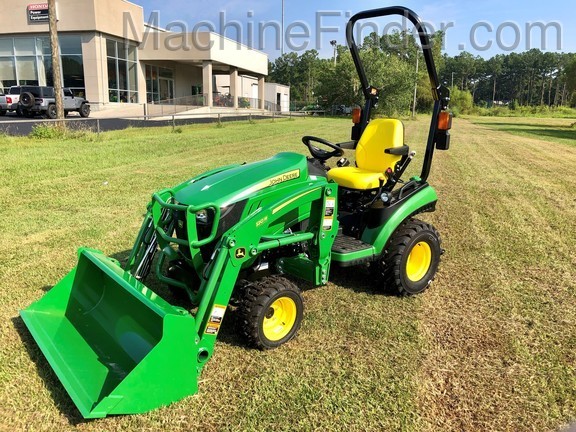 2021 John Deere 1025R Image 2