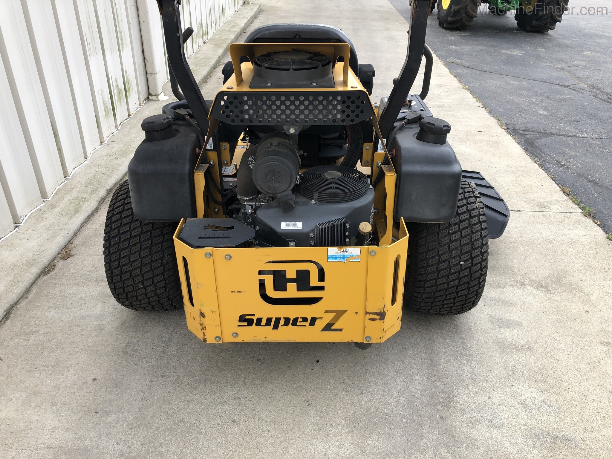 2012 Hustler SUPER Z HYPER DRIVE Image 7