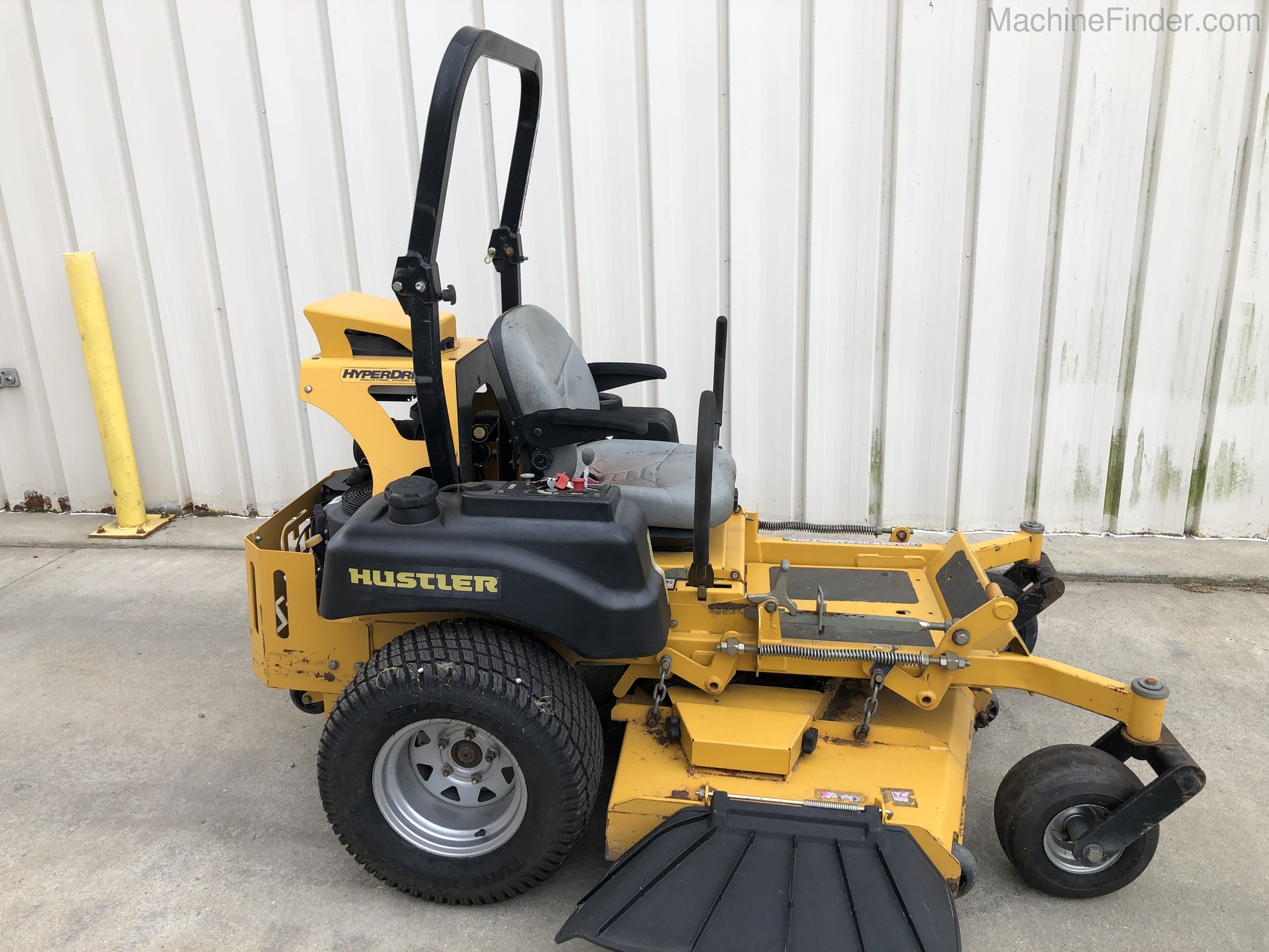 2012 Hustler SUPER Z HYPER DRIVE Image 2