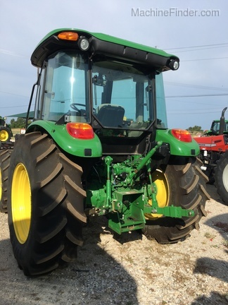 2017 John Deere 5075E Image 3