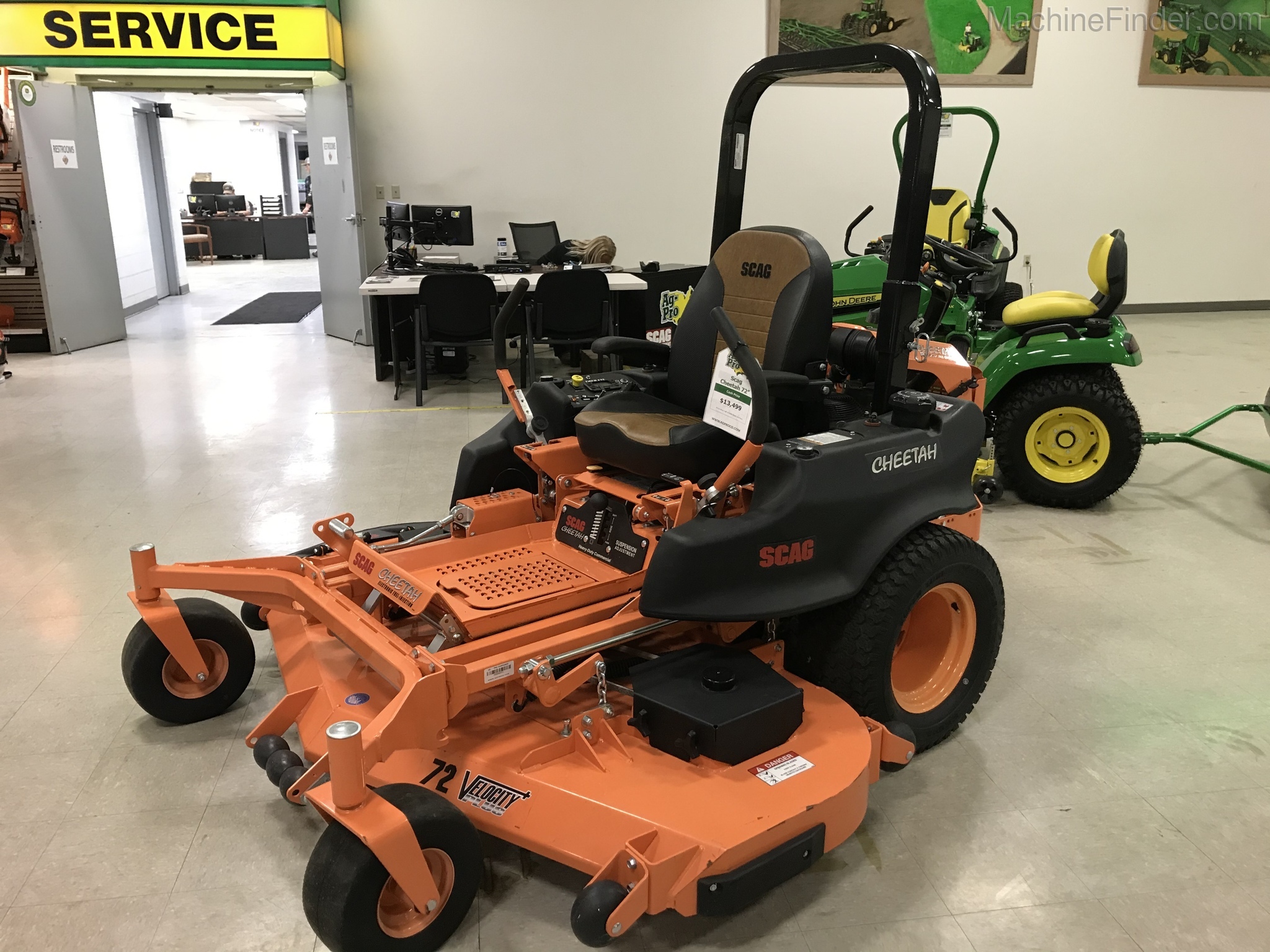 2019 Scag SCZ72V-37BV Image 1