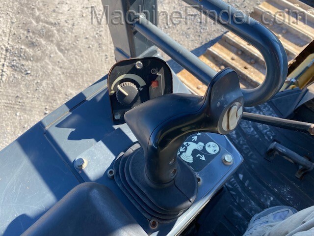 2012 John Deere 650J Image 10