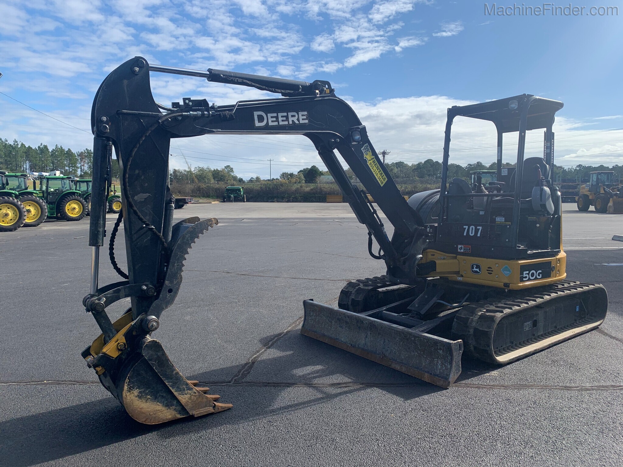 2020 John Deere 50G Image 7