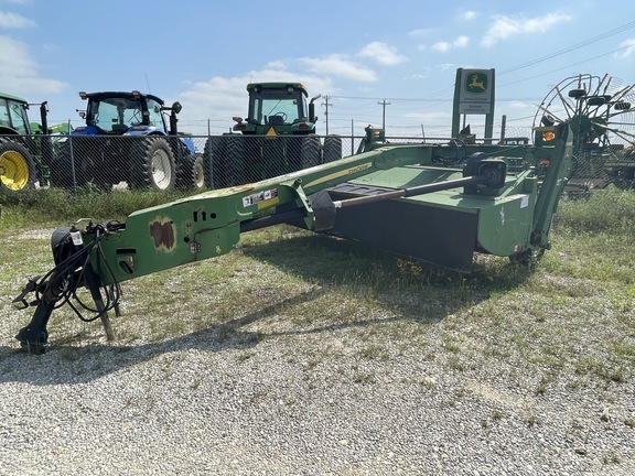2010 John Deere 635 Image 1