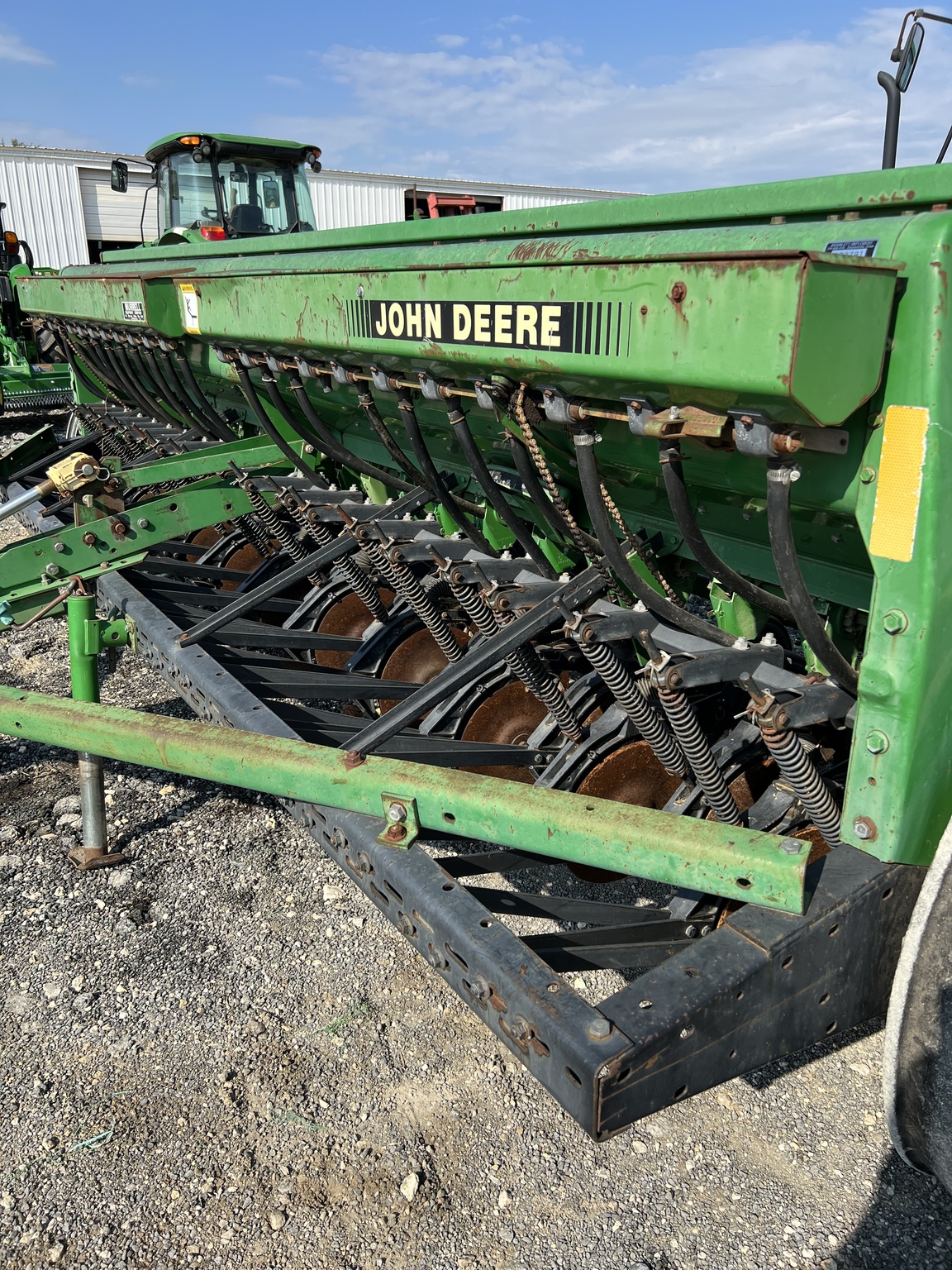 John Deere 450 Image 3