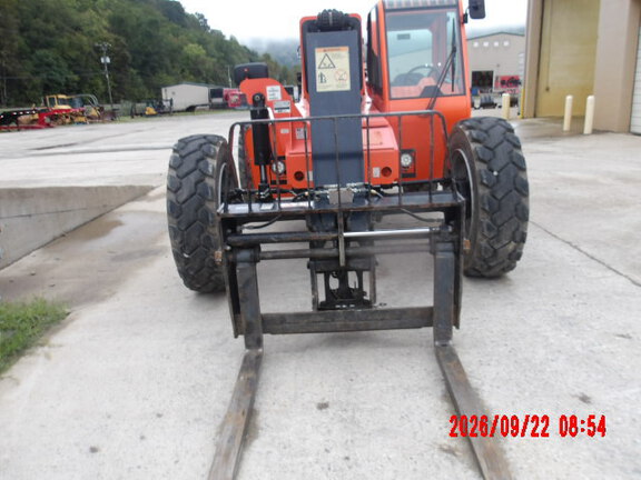 Photo of 2022 Skytrak 8042