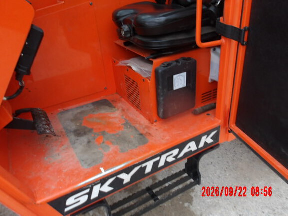 2022 Skytrak 8042