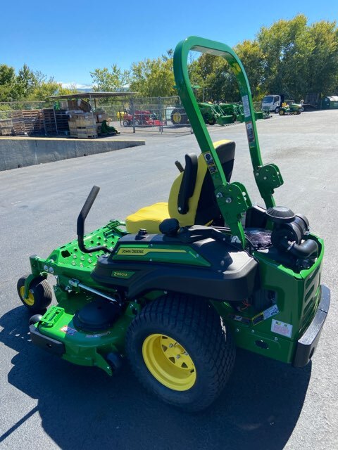 2025 John Deere Z960M Image 4