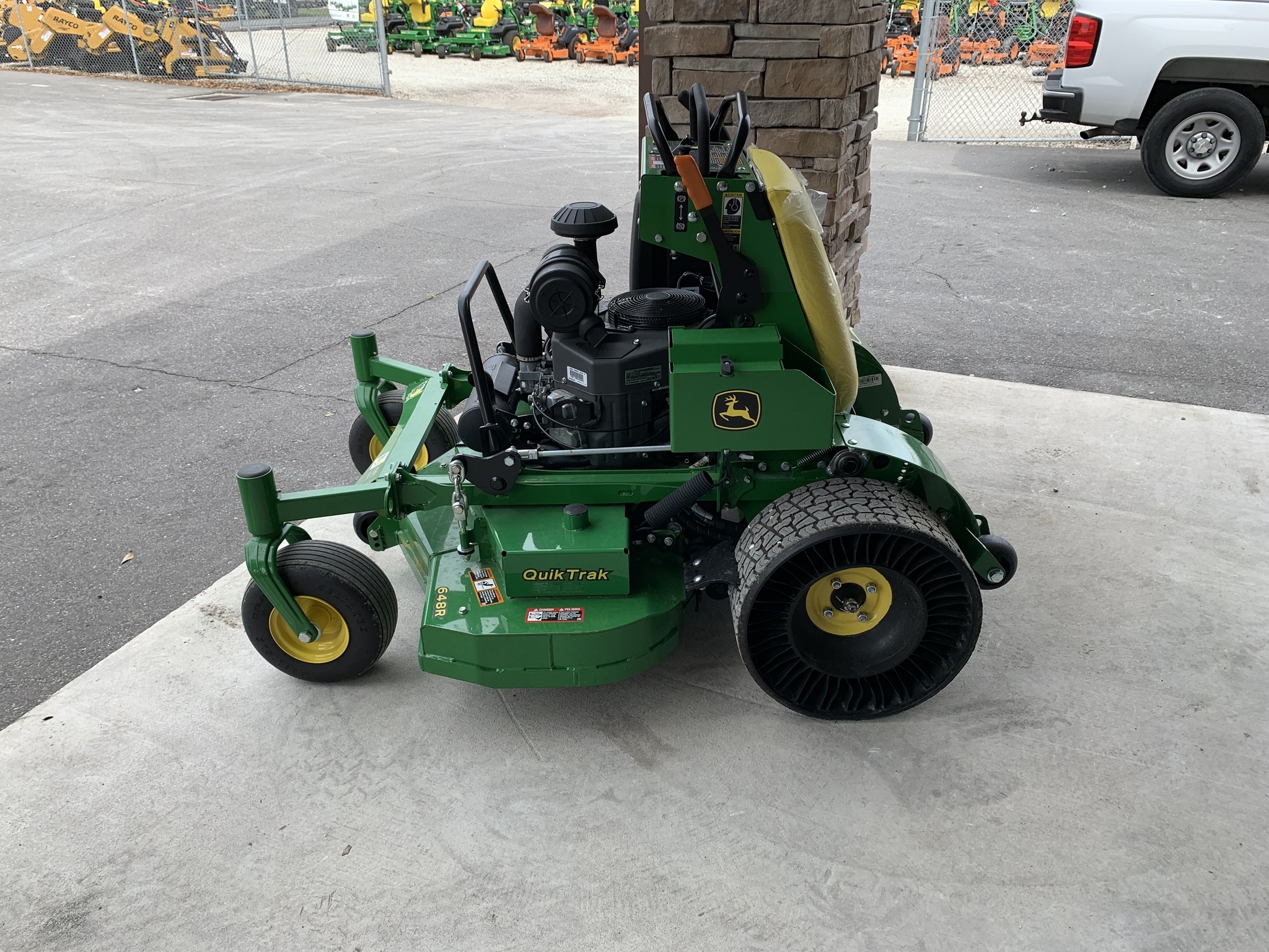 2023 John Deere 648R Image 1