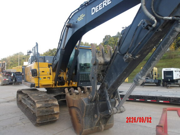 2023 John Deere 210P
