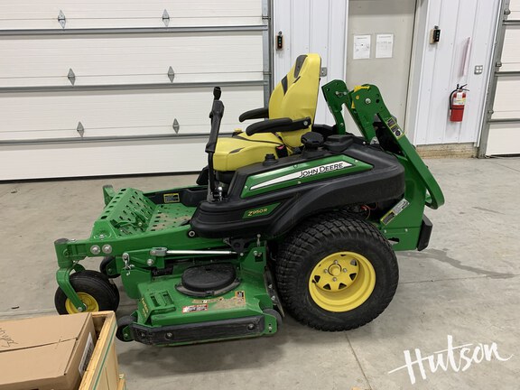 Photo of 2022 John Deere Z950R
