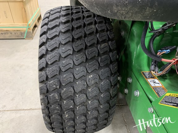 Photo of 2022 John Deere Z950R