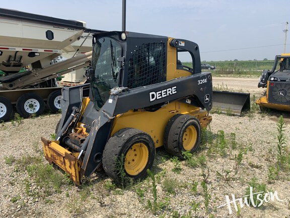 Photo of 2015 John Deere 326E