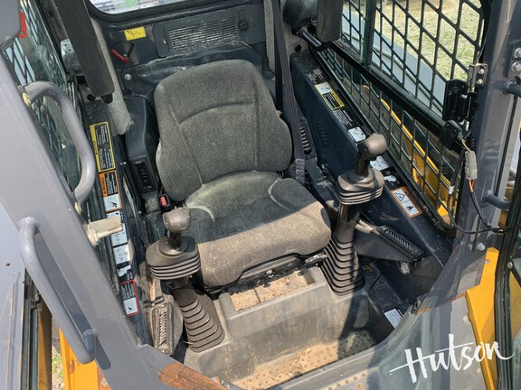 Photo of 2015 John Deere 326E
