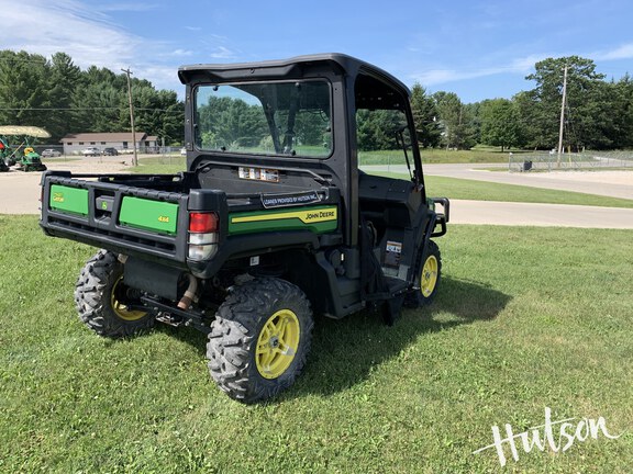 Photo of 2023 John Deere XUV 835M