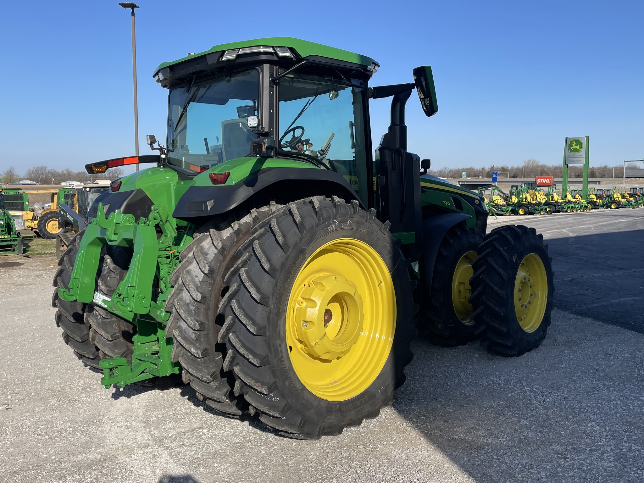  2023 John Deere 8R 370 at Heritage Tractor in Joplin, MO