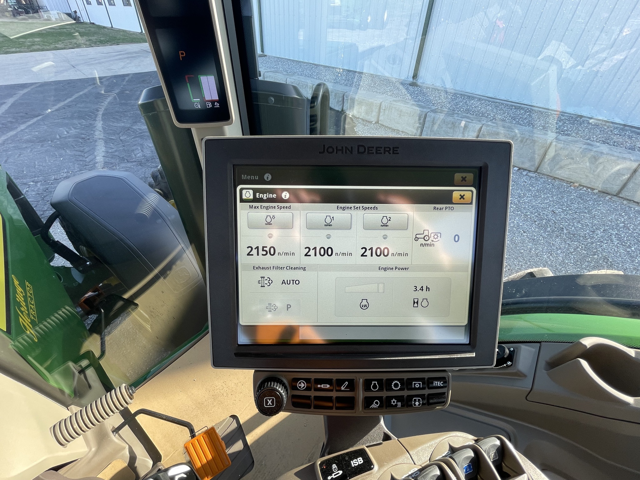  2023 John Deere 8R 370 at Heritage Tractor in Joplin, MO