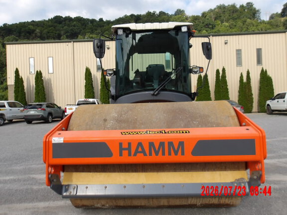 2023 Hamm HC120I