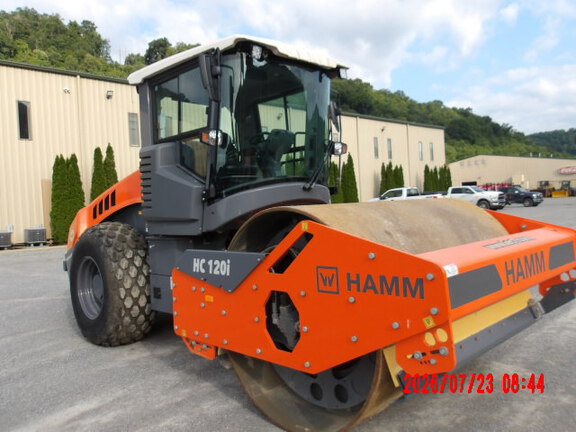 2023 Hamm HC120I