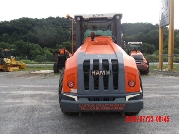 2023 Hamm HC120I