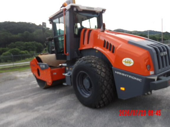 2023 Hamm HC120I