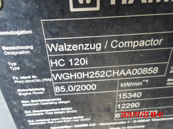 2023 Hamm HC120I