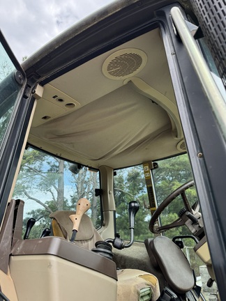 2006 John Deere 6420 Photo 2