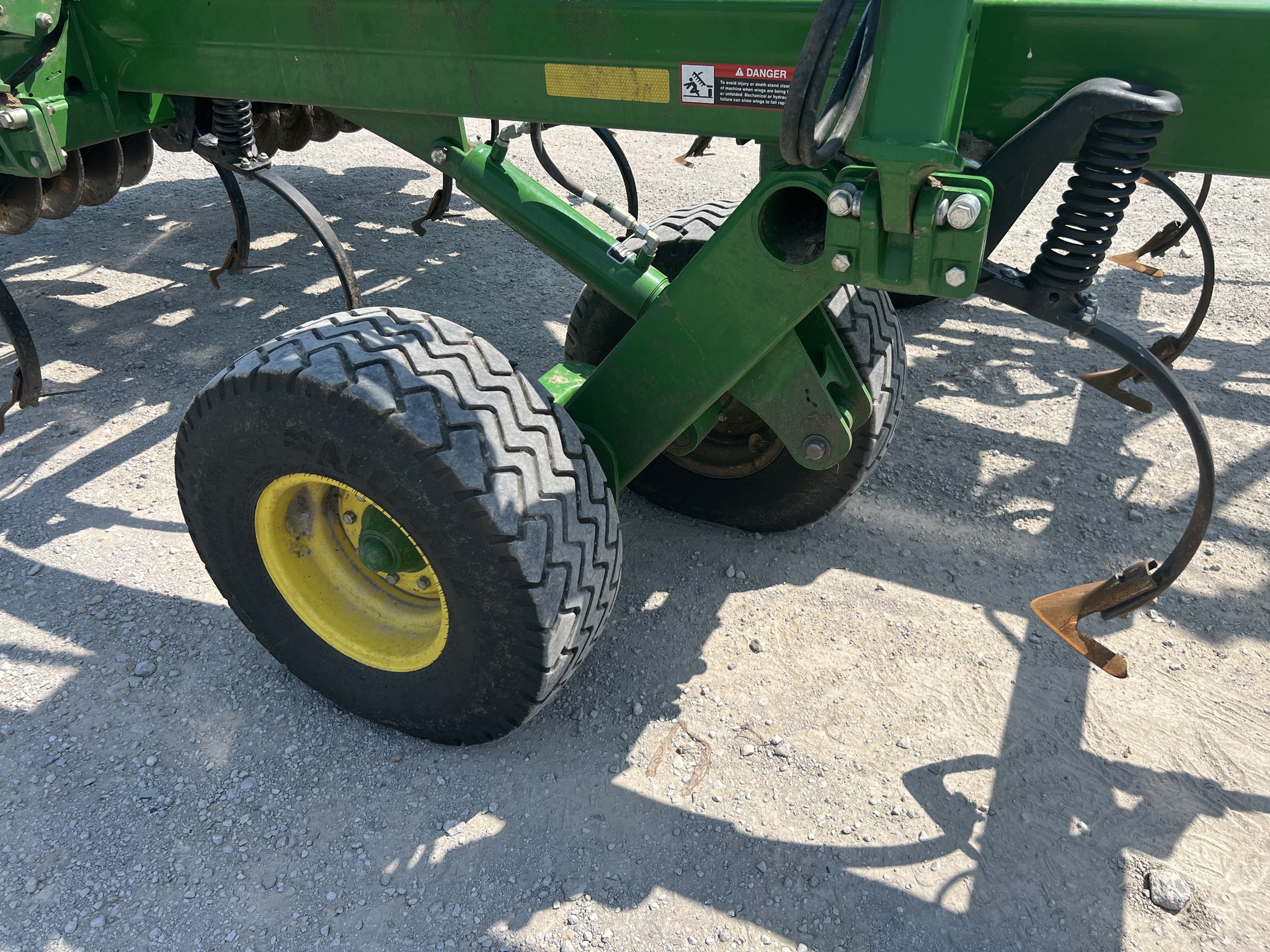  2023 John Deere 2330 at Heritage Tractor in Atchison, KS