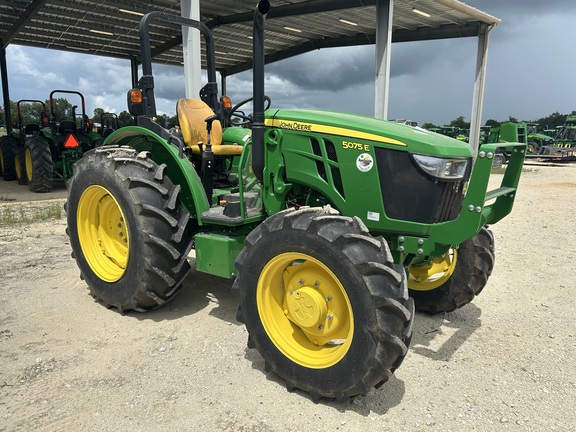 2023 John Deere 5075E Photo 5