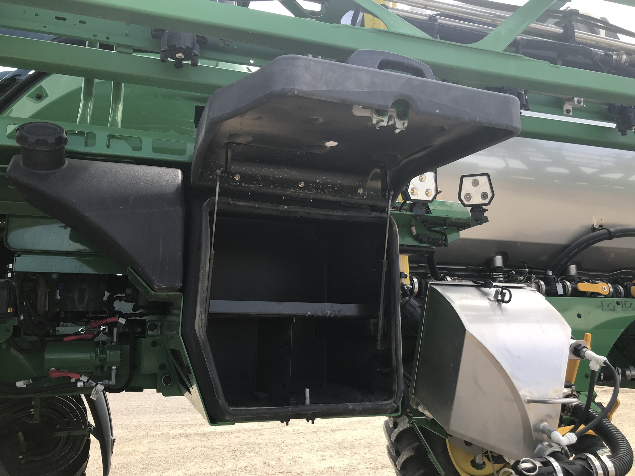 2022 John Deere 412R Image 21