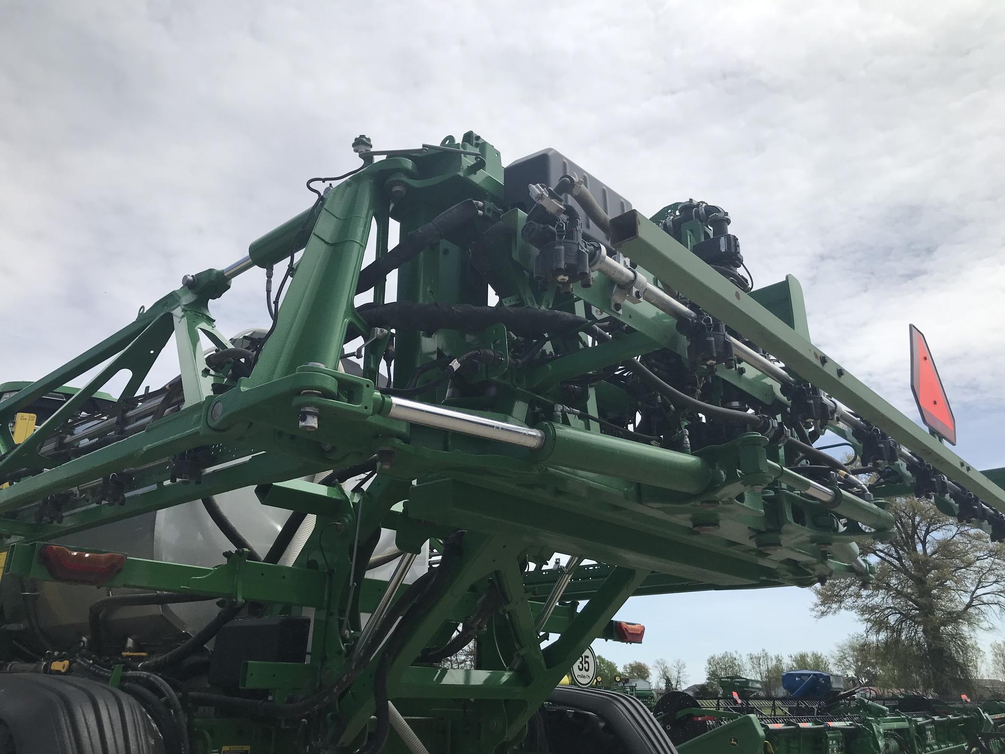 2022 John Deere 412R Image 15