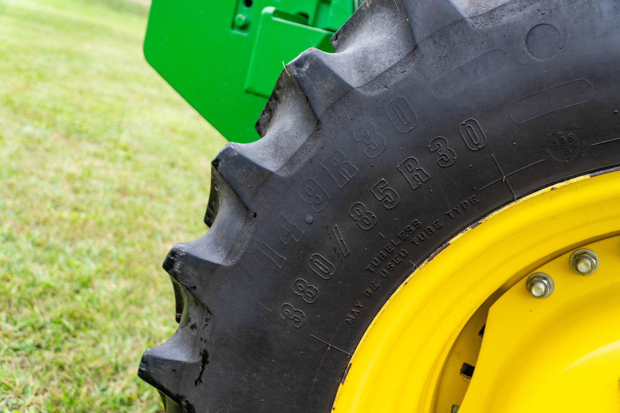 Used 2012 John Deere 6190R Row Crop Tractors at Koenig Equipment in Rushville, IN - PhotoXL12