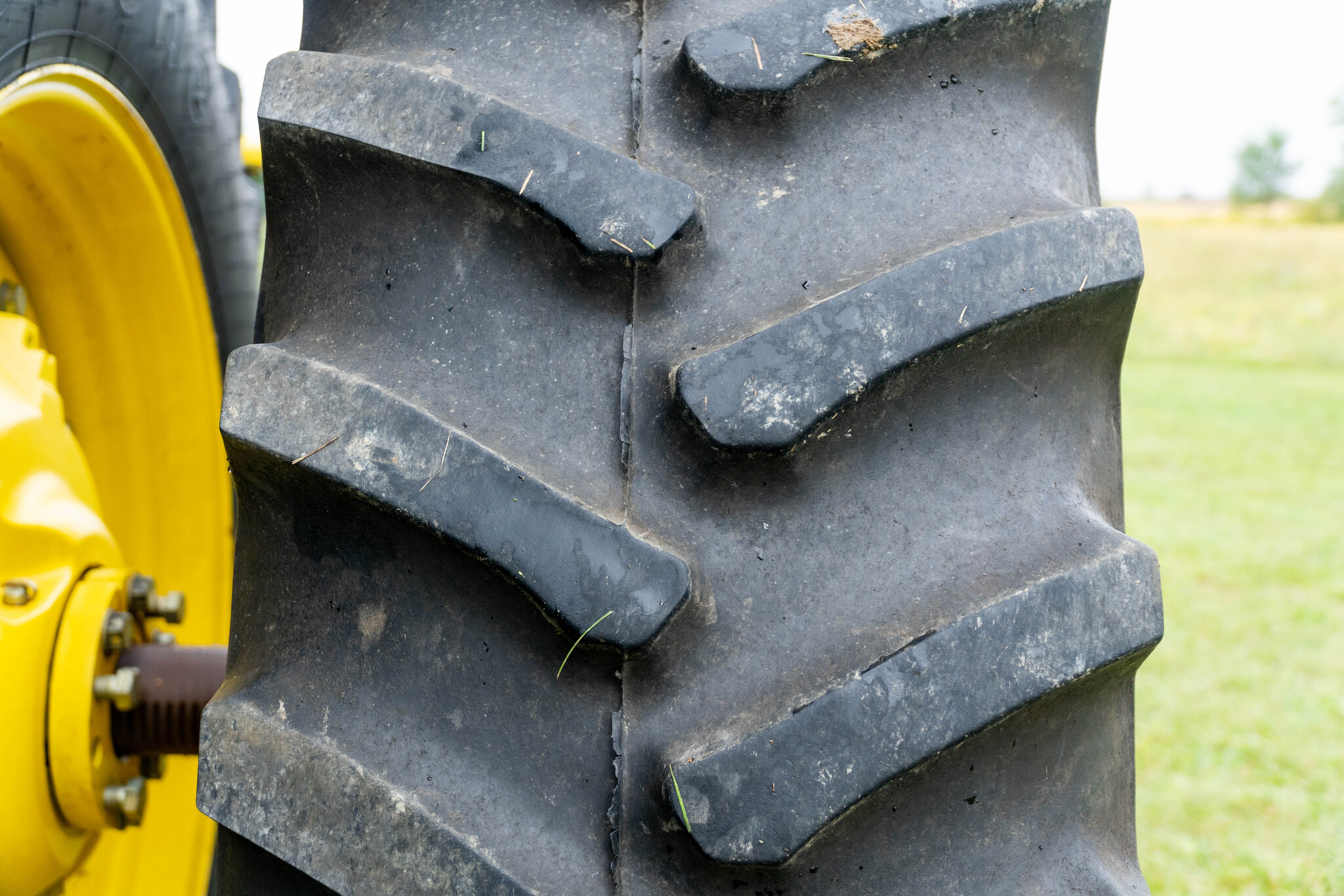 Used 2012 John Deere 6190R Row Crop Tractors at Koenig Equipment in Rushville, IN - PhotoXL15