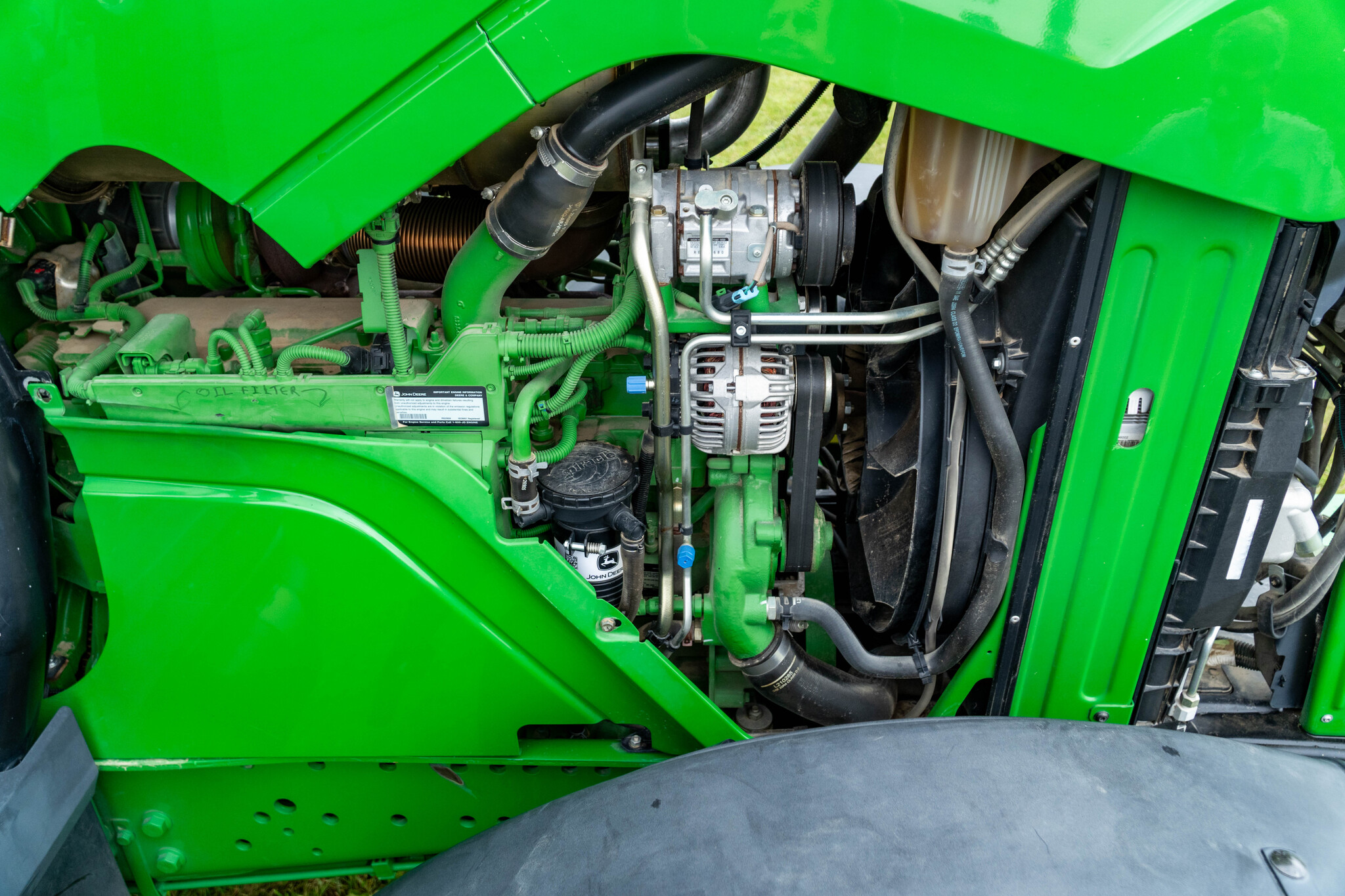 Used 2012 John Deere 6190R Row Crop Tractors at Koenig Equipment in Rushville, IN - PhotoXL28